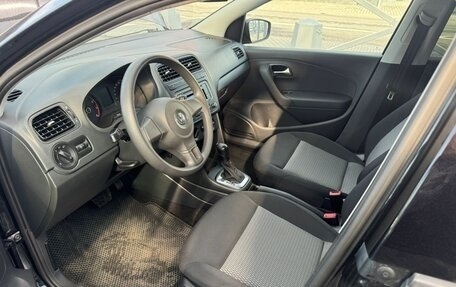 Volkswagen Polo VI (EU Market), 2015 год, 1 050 000 рублей, 6 фотография