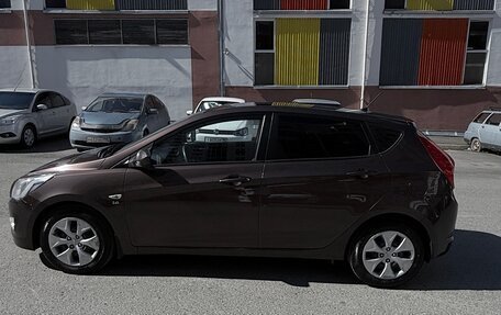 Hyundai Solaris II рестайлинг, 2015 год, 880 000 рублей, 8 фотография