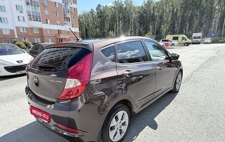 Hyundai Solaris II рестайлинг, 2015 год, 880 000 рублей, 3 фотография