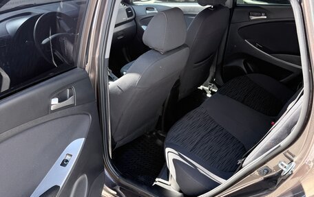 Hyundai Solaris II рестайлинг, 2015 год, 880 000 рублей, 22 фотография