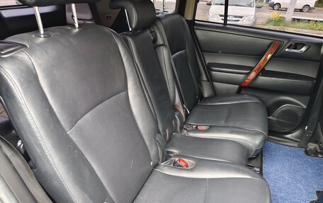 Toyota Highlander III, 2013 год, 2 300 000 рублей, 17 фотография