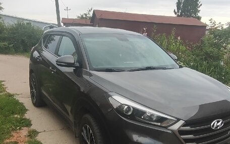 Hyundai Tucson III, 2016 год, 2 000 000 рублей, 2 фотография