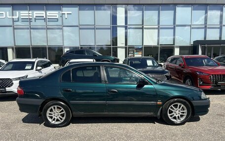 Toyota Avensis III рестайлинг, 2002 год, 375 000 рублей, 3 фотография