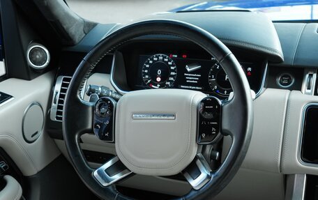 Land Rover Range Rover IV рестайлинг, 2018 год, 6 100 000 рублей, 12 фотография
