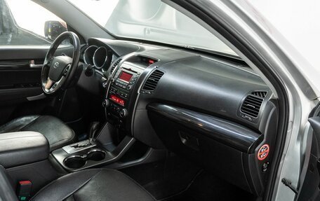 KIA Sorento II рестайлинг, 2012 год, 2 099 000 рублей, 15 фотография