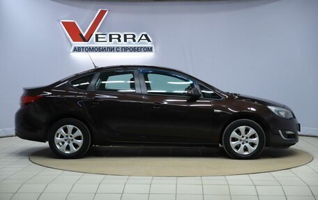 Opel Astra J, 2013 год, 650 000 рублей, 4 фотография