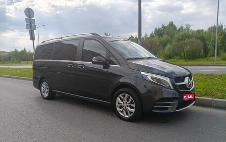 Mercedes-Benz V-Класс, 2021 год, 6 800 000 рублей, 1 фотография
