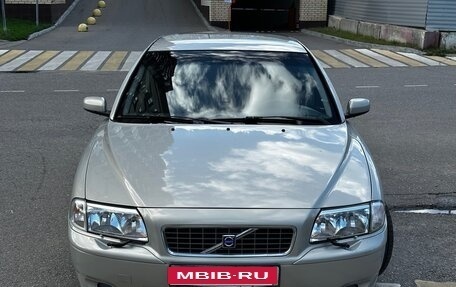 Volvo S80 II рестайлинг 2, 2004 год, 395 000 рублей, 1 фотография