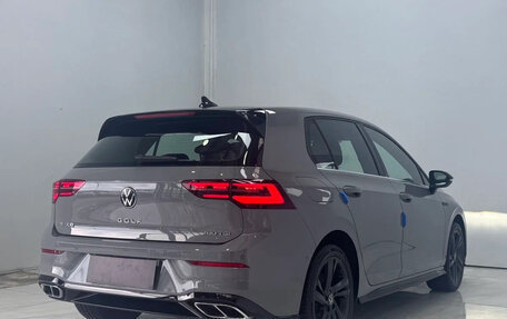 Volkswagen Golf VIII, 2023 год, 1 950 000 рублей, 4 фотография