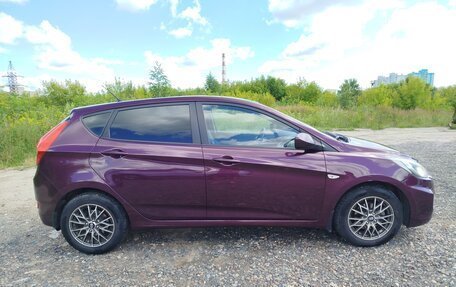 Hyundai Solaris II рестайлинг, 2012 год, 690 000 рублей, 5 фотография