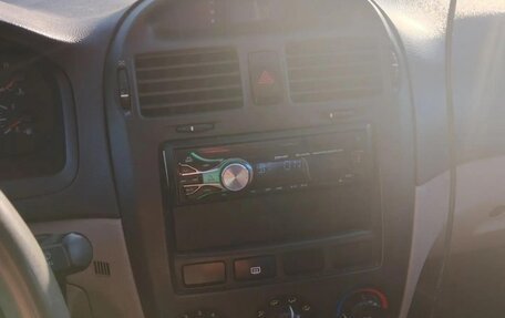 KIA Cerato I, 2005 год, 200 000 рублей, 12 фотография