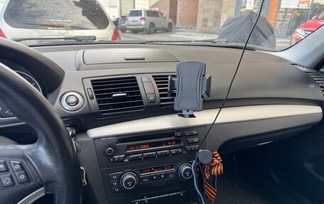 BMW 1 серия, 2009 год, 950 000 рублей, 8 фотография