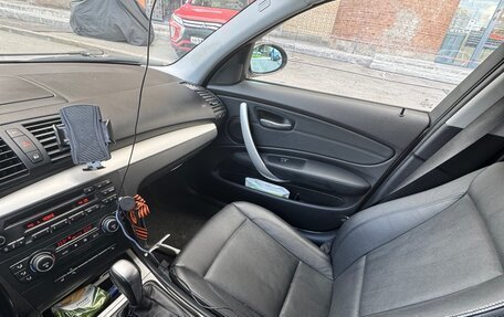 BMW 1 серия, 2009 год, 950 000 рублей, 9 фотография