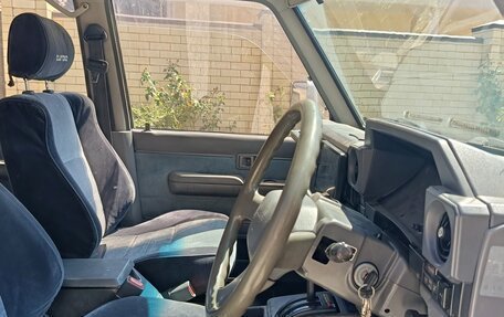 Toyota Land Cruiser 70, 1993 год, 1 165 000 рублей, 6 фотография