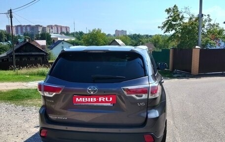 Toyota Highlander III, 2014 год, 3 149 000 рублей, 6 фотография