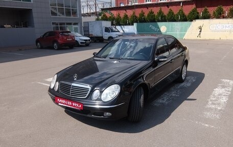 Mercedes-Benz E-Класс, 2004 год, 990 000 рублей, 2 фотография