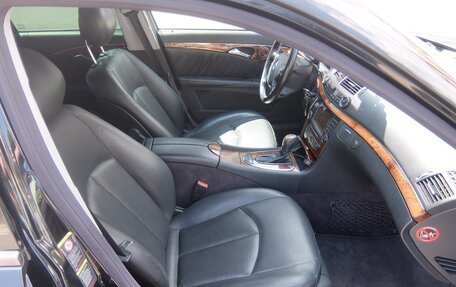 Mercedes-Benz E-Класс, 2004 год, 990 000 рублей, 12 фотография