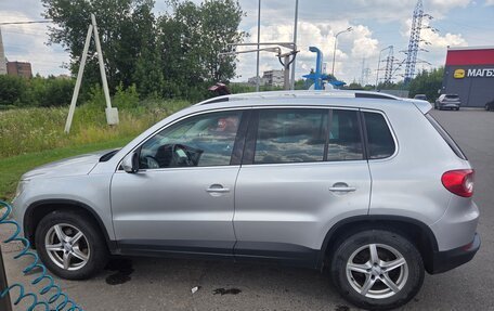 Volkswagen Tiguan I, 2010 год, 740 000 рублей, 3 фотография