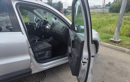 Volkswagen Tiguan I, 2010 год, 740 000 рублей, 6 фотография
