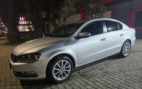 Volkswagen Passat B7, 2012 год, 1 850 000 рублей, 2 фотография