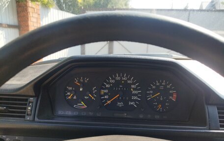 Mercedes-Benz W124, 1989 год, 850 000 рублей, 7 фотография