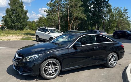 Mercedes-Benz E-Класс, 2013 год, 1 750 000 рублей, 2 фотография