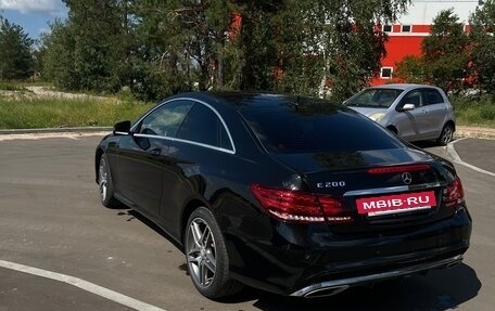 Mercedes-Benz E-Класс, 2013 год, 1 750 000 рублей, 4 фотография