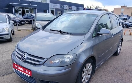 Volkswagen Golf Plus I, 2008 год, 449 000 рублей, 2 фотография