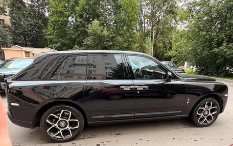 Rolls-Royce Cullinan, 2023 год, 34 500 000 рублей, 4 фотография