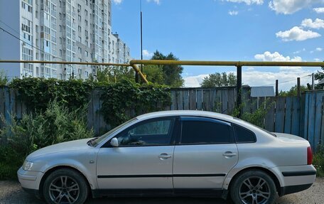 Volkswagen Passat B5+ рестайлинг, 2000 год, 300 000 рублей, 2 фотография