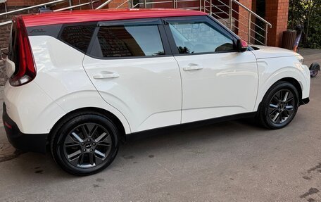 KIA Soul III, 2021 год, 2 100 000 рублей, 3 фотография