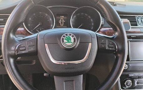Skoda Superb III рестайлинг, 2012 год, 1 100 000 рублей, 12 фотография