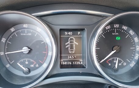 Skoda Superb III рестайлинг, 2012 год, 1 100 000 рублей, 13 фотография