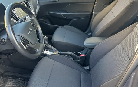 Hyundai Solaris II рестайлинг, 2019 год, 1 650 000 рублей, 16 фотография