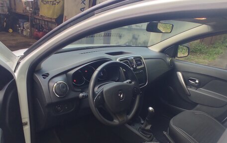 Renault Sandero II рестайлинг, 2014 год, 940 000 рублей, 7 фотография