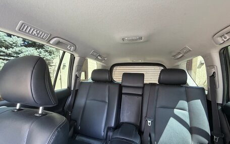 Toyota Land Cruiser Prado 150 рестайлинг 2, 2019 год, 5 890 000 рублей, 10 фотография