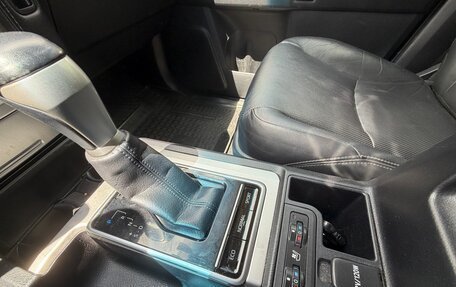 Toyota Land Cruiser Prado 150 рестайлинг 2, 2019 год, 5 890 000 рублей, 11 фотография