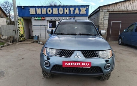 Mitsubishi L200 IV рестайлинг, 2008 год, 1 000 000 рублей, 6 фотография