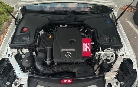 Mercedes-Benz E-Класс, 2017 год, 3 650 000 рублей, 24 фотография