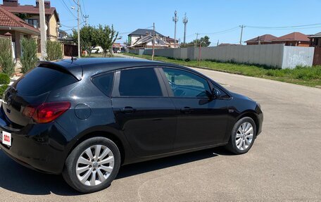 Opel Astra J, 2011 год, 680 000 рублей, 5 фотография