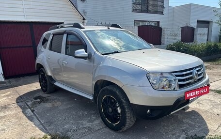 Renault Duster I рестайлинг, 2012 год, 810 000 рублей, 2 фотография