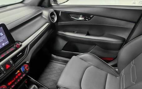 KIA Cerato IV, 2021 год, 2 250 000 рублей, 18 фотография