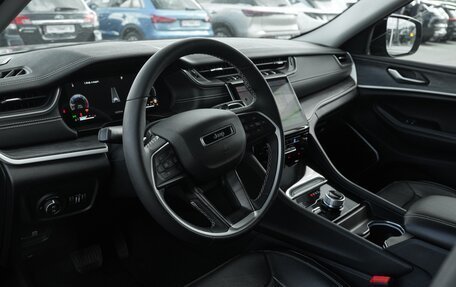 Jeep Grand Cherokee, 2023 год, 5 690 000 рублей, 10 фотография