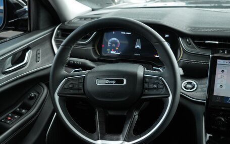 Jeep Grand Cherokee, 2023 год, 5 690 000 рублей, 11 фотография