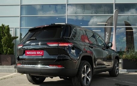 Jeep Grand Cherokee, 2023 год, 5 690 000 рублей, 7 фотография