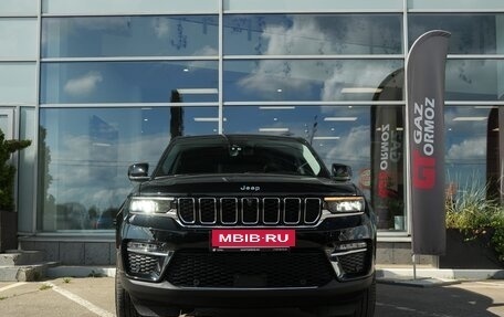 Jeep Grand Cherokee, 2023 год, 5 690 000 рублей, 3 фотография