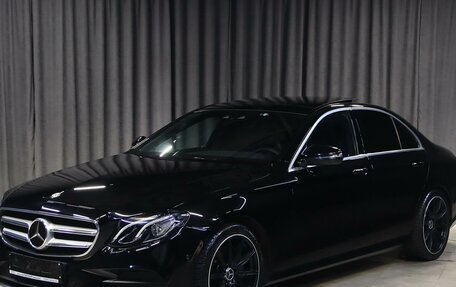 Mercedes-Benz E-Класс, 2016 год, 2 399 000 рублей, 1 фотография