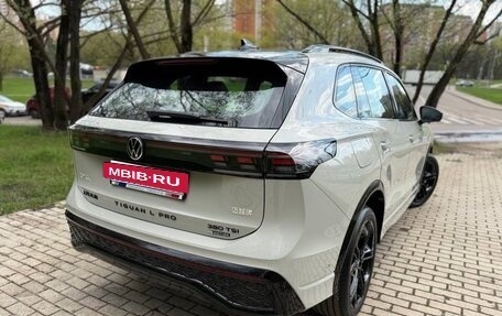 Volkswagen Tiguan, 2026 год, 4 897 000 рублей, 3 фотография