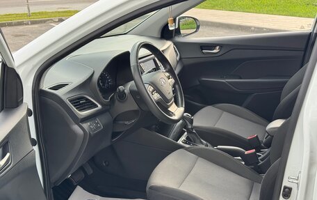 Hyundai Solaris II рестайлинг, 2018 год, 1 410 000 рублей, 11 фотография