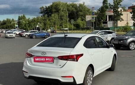 Hyundai Solaris II рестайлинг, 2018 год, 1 410 000 рублей, 4 фотография